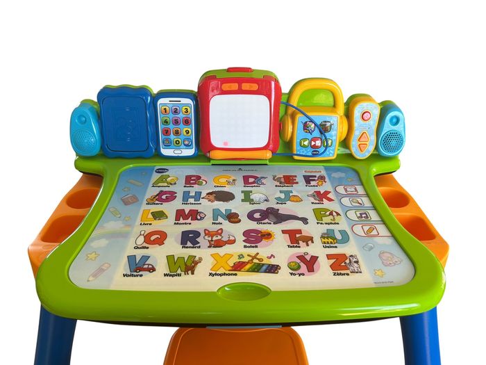 Vtech Magi Bureau Interactif 4 en 1 - photo numéro 2