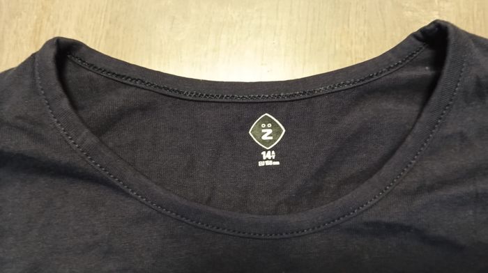 Lot t-shirt manches longues 14 ans - photo numéro 7