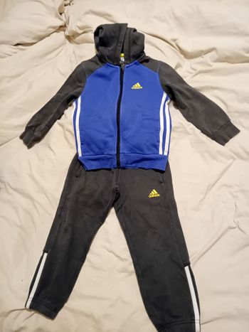 Ensemble Adidas