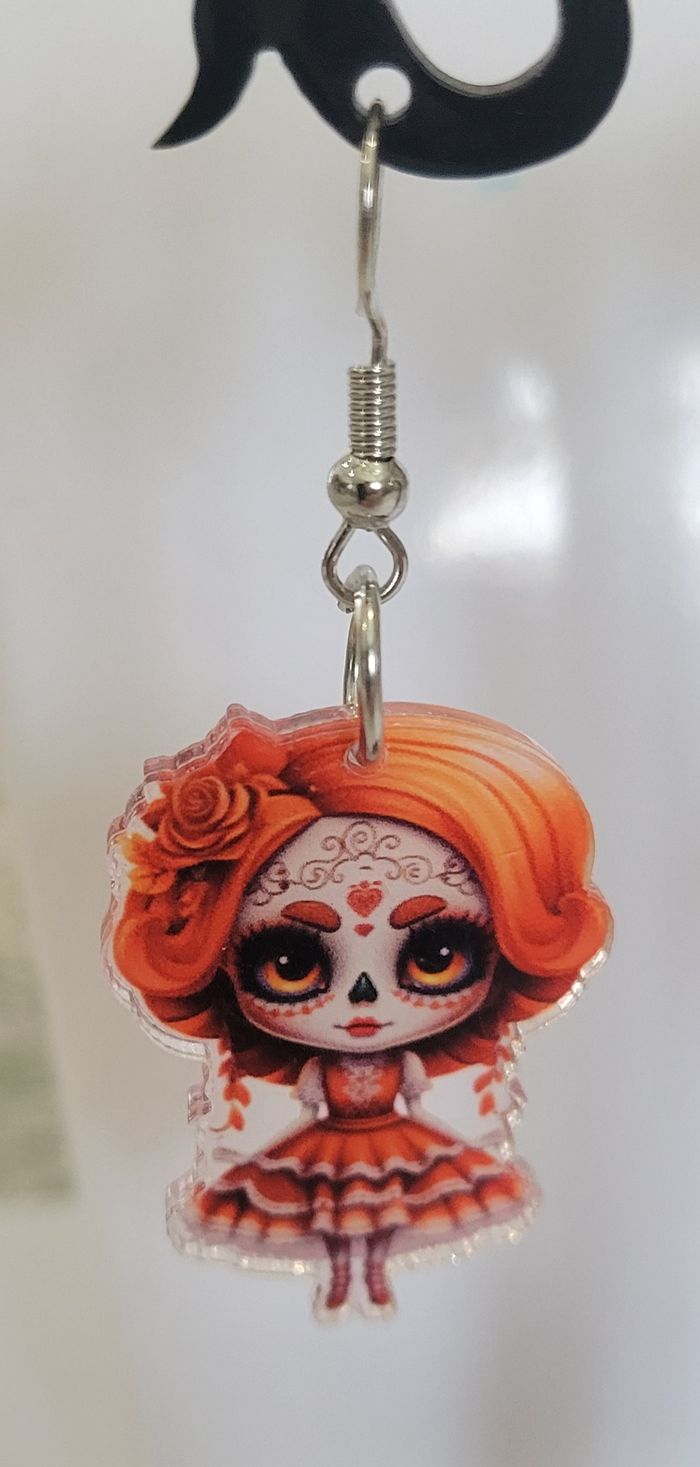 BOUCLES D'OREILLES POUPEE SANTA MUERTE HALLOWEEN ! NEUVE ! MODELE 8 - photo numéro 2