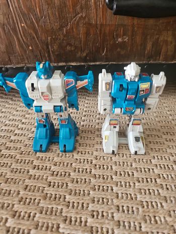 Robot transformers autobot twist vintage