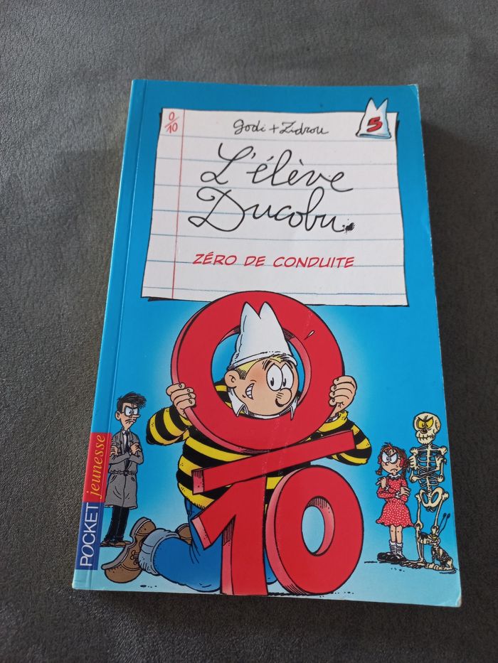 Roman l'élève ducobu tome 5 - photo numéro 1