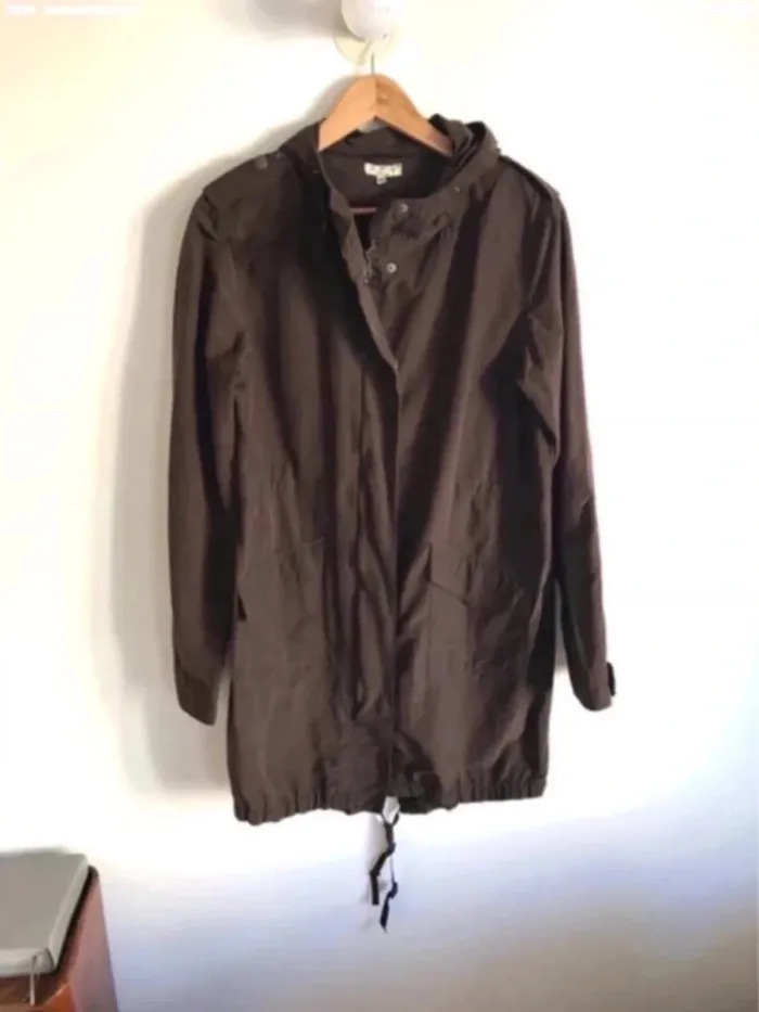 Veste légère marron à capuche Baba Nuki taille 40 - photo numéro 2