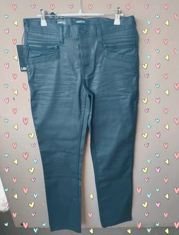 Pantalon taille 16 ans