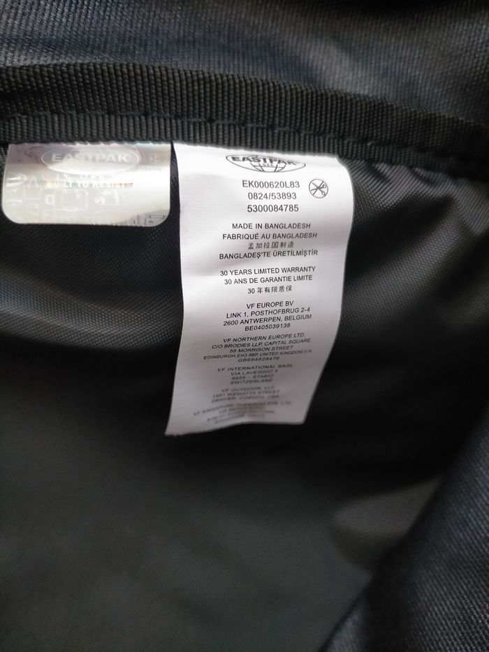 Sac à dos Eastpak bleu marine 24L - photo numéro 7