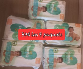 30€ les 5 paquets pampers taille 3