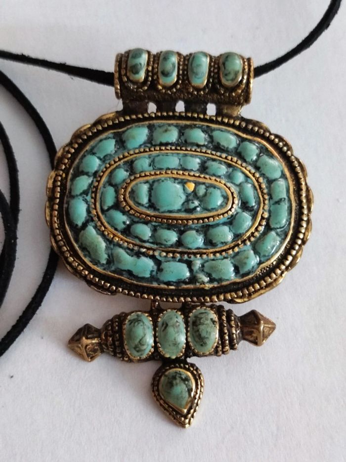 Collier broche - photo numéro 2