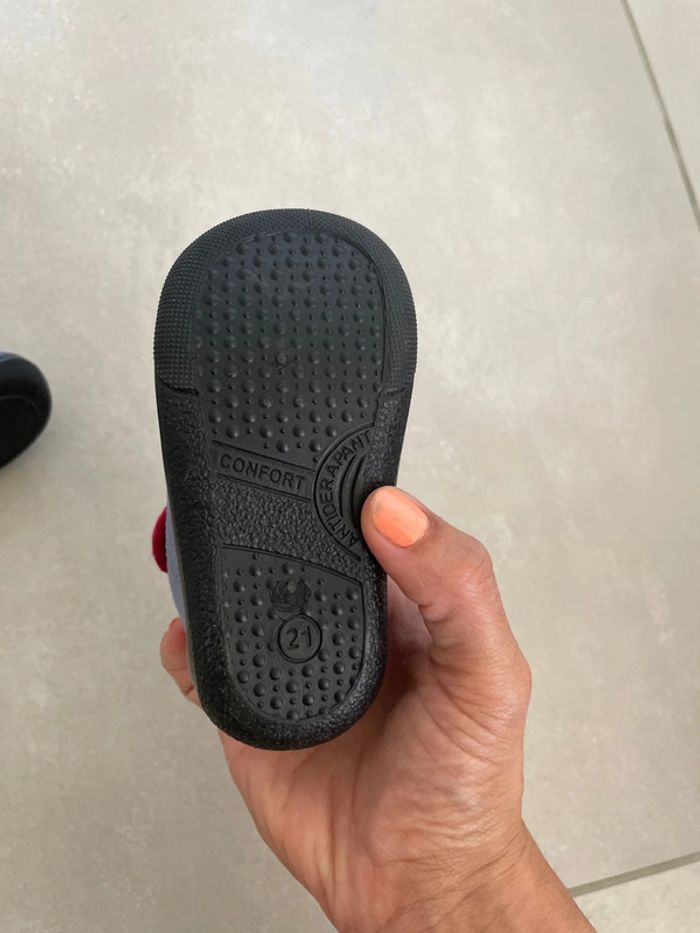 Chaussons - photo numéro 4