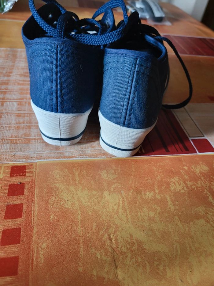 Chaussures 37 - photo numéro 2