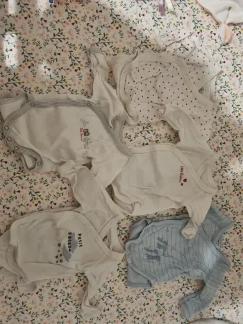 5 bodys petit bateau