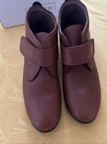 Bottines femme en cuir marron marque generico taille 39
