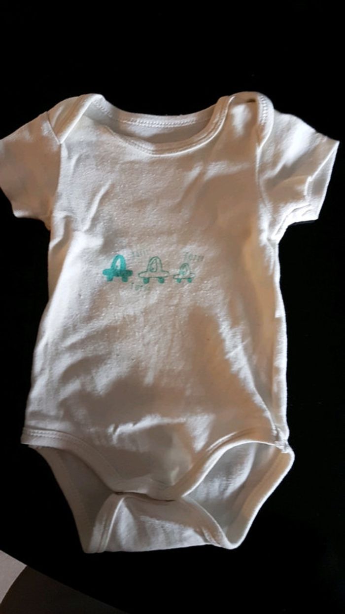 Lot de bodies - photo numéro 2