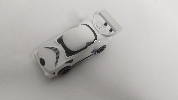 Hot Wheels First Order Stormtrooper Star Wars Character Cars - photo numéro 5