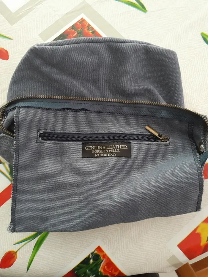 Pochette - photo numéro 3