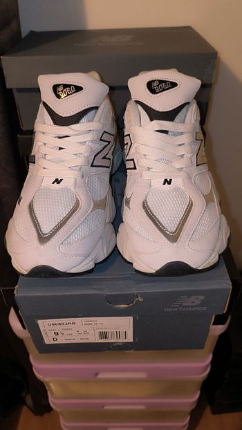 New Balance 9060 Eu 43