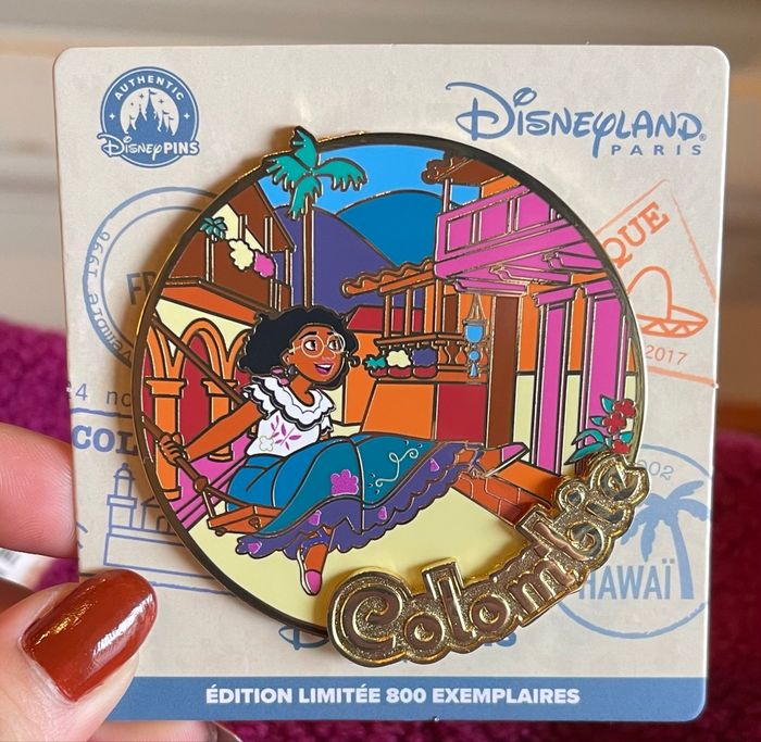 Édition limitée pins Disney - photo numéro 2