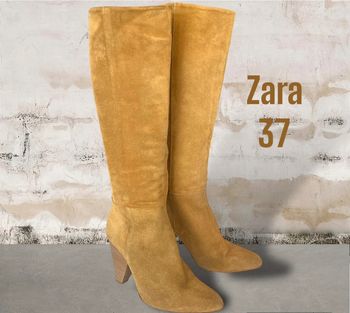 Bottes hautes aspect daim camel Zara pointure 37