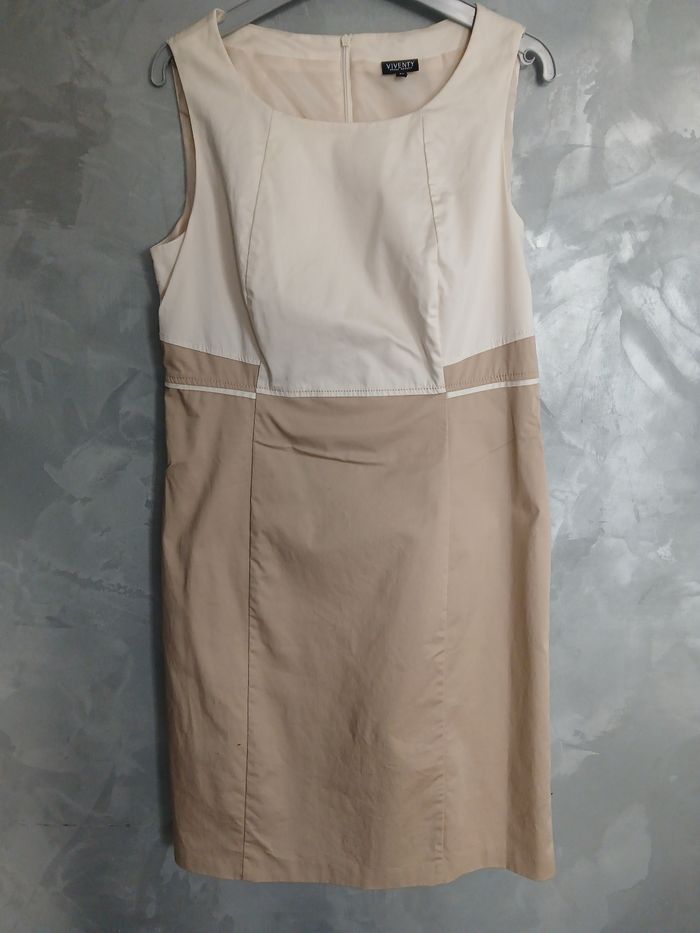 Tailleur veste et robe - photo numéro 2