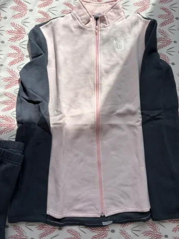 Jogging et veste de survêtement