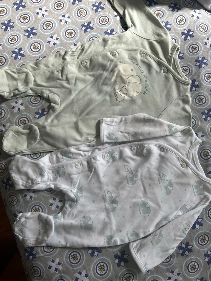 Pyjamas 0-1 mois C&A