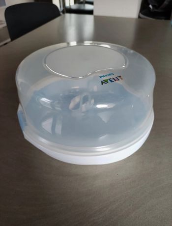 Stérilisateur micro-ondes pour biberons