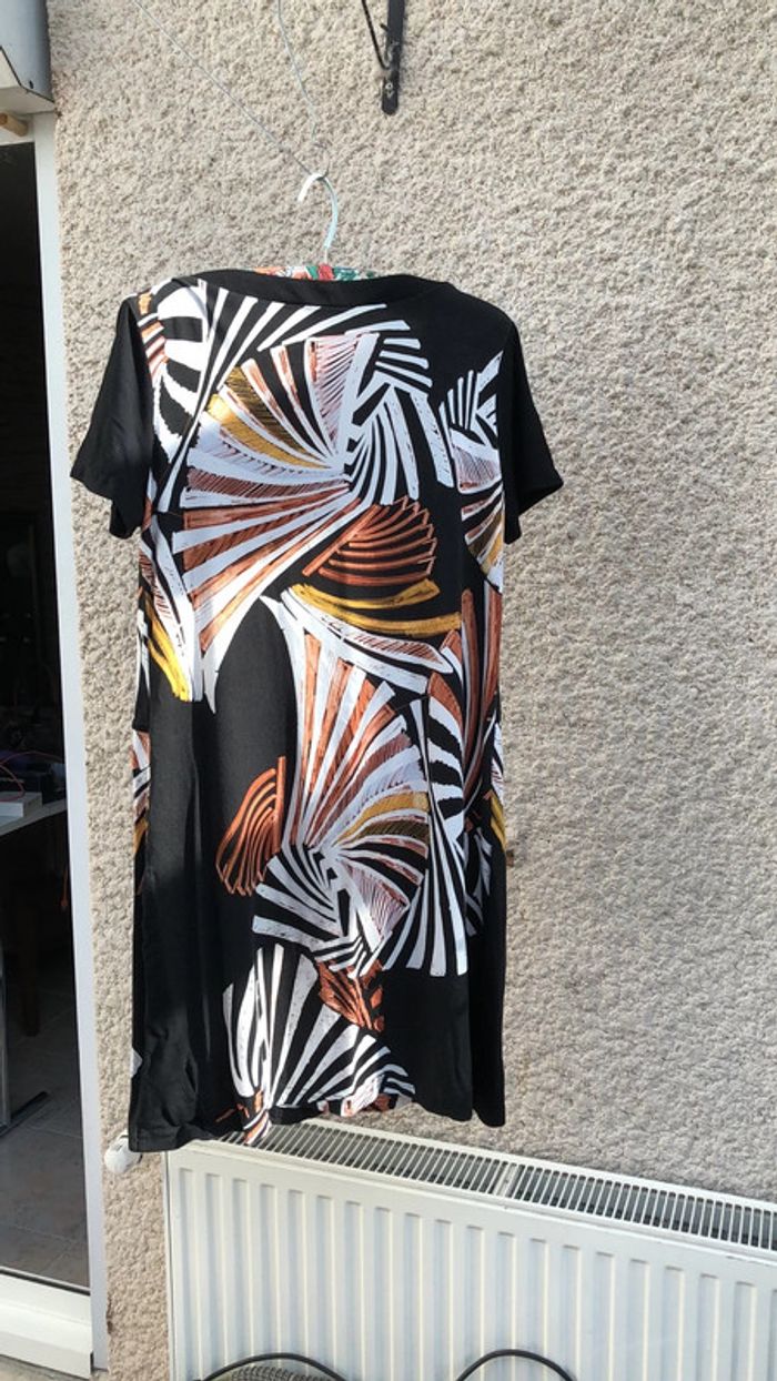 Robe taille 2 - photo numéro 4