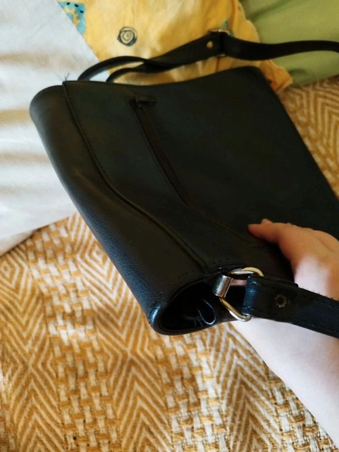 Sac noir bandoulière carré vintage y2k vintage - photo numéro 13