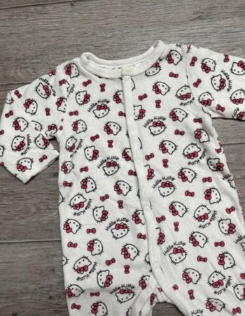 Pyjama 1 pièce Hello Kitty 6 mois