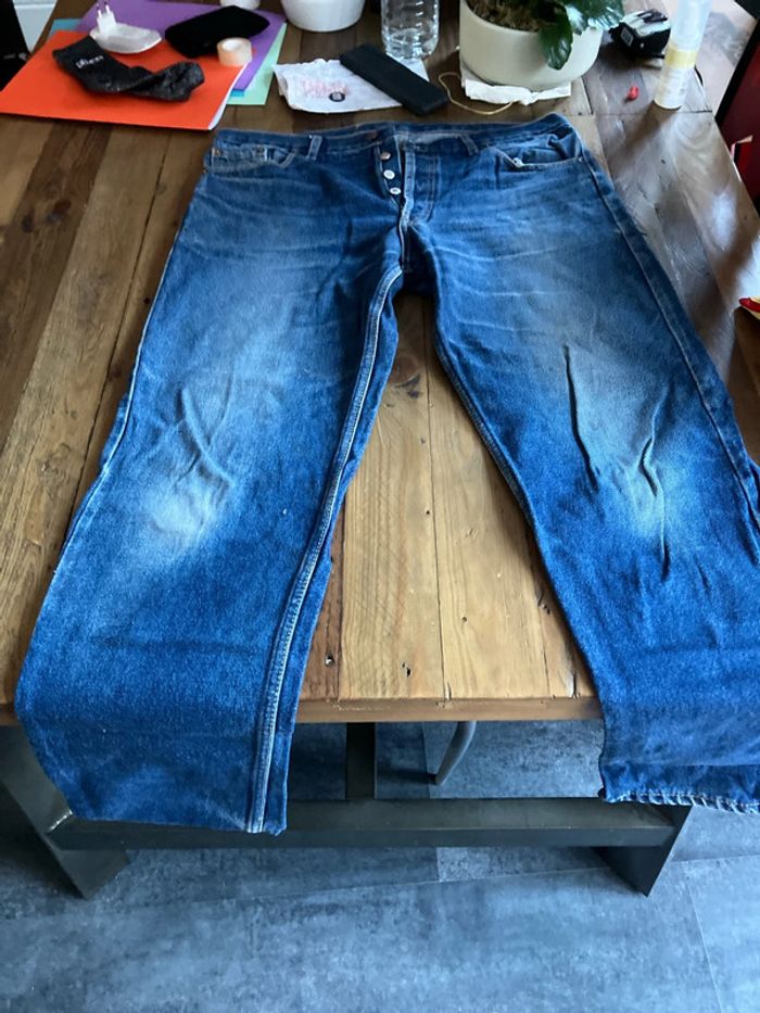 Jean Lewis 501