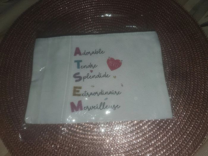 1 trousse atsem cadeau fin d'année