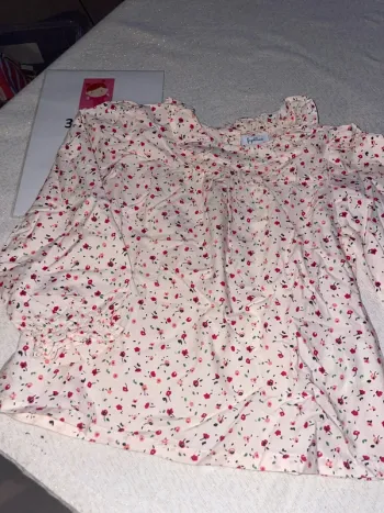 Blouse fagottino 2-3 ans neuve