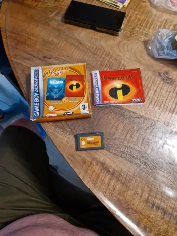 Les indésirables et nemo gameboy en boite
