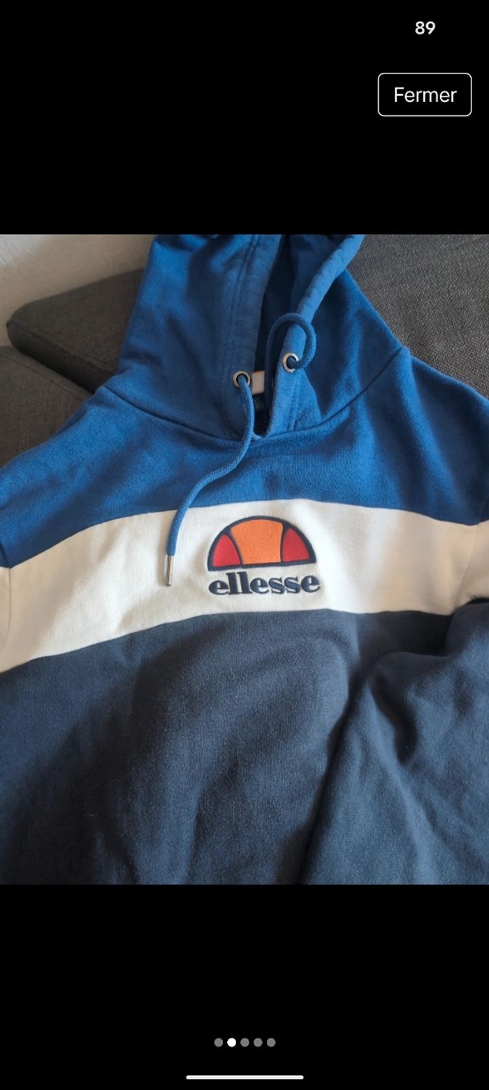 Sweat à capuche ellesse taille S - photo numéro 2