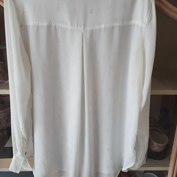 Chemise femme ecru H&M taille 42 avec léger motif - photo numéro 6
