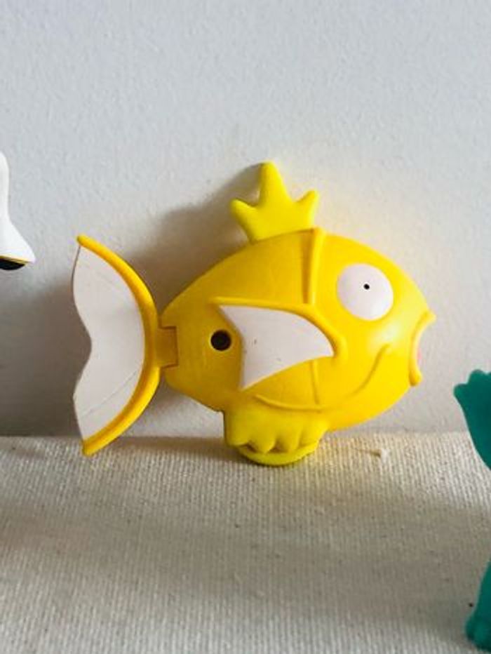 Lot de 3 figurines pokemon McDonald’s mcdo - photo numéro 3