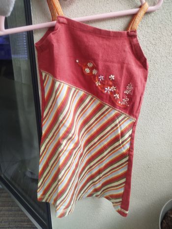 #kyie24moisfille.  Robe taille 24 mois 