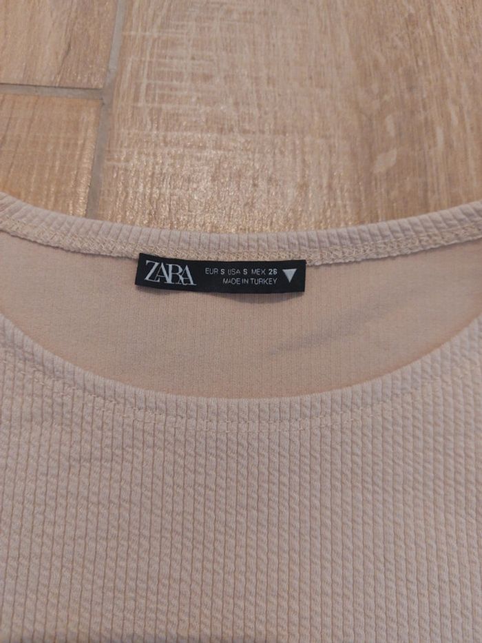 Crop top manches longues - Zara - taille 36 - photo numéro 2