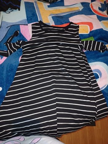 Robe noir et blanche