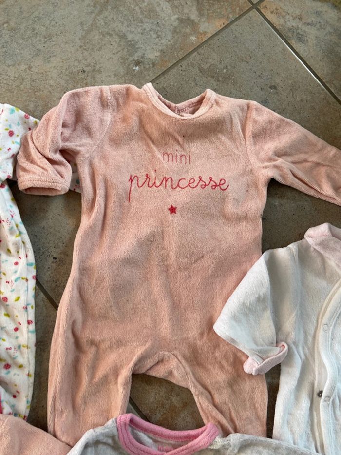 Lot vêtements 3 mois - photo numéro 9