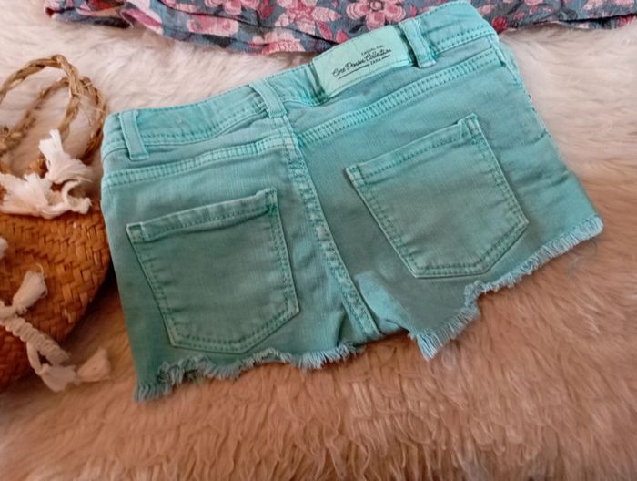 Lot fille 💖 blouse Louise Misha + short Zara 4 ans - photo numéro 4