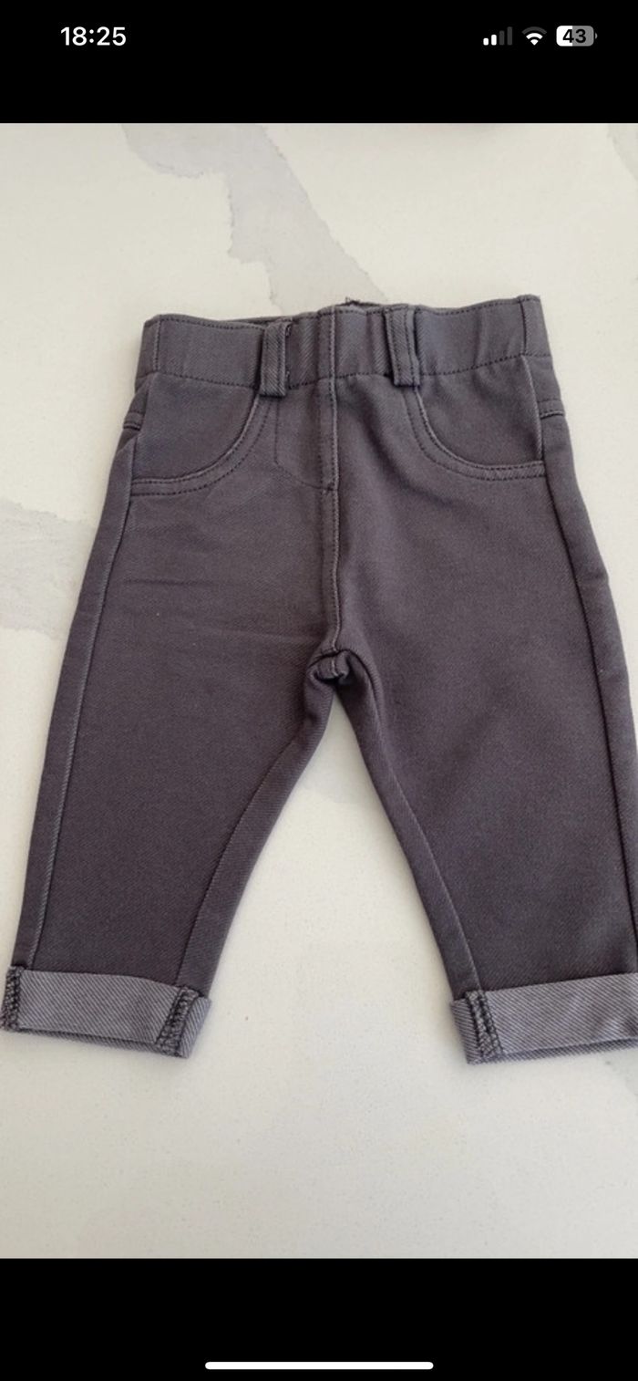 Lots pantalons kiabi bebe - photo numéro 4