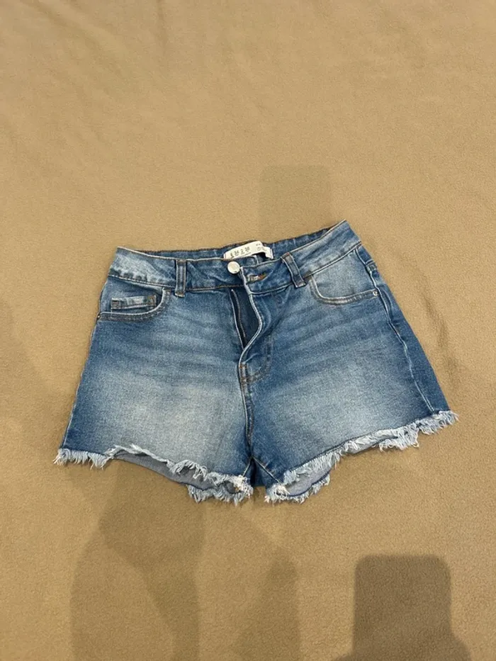 Short en jeans