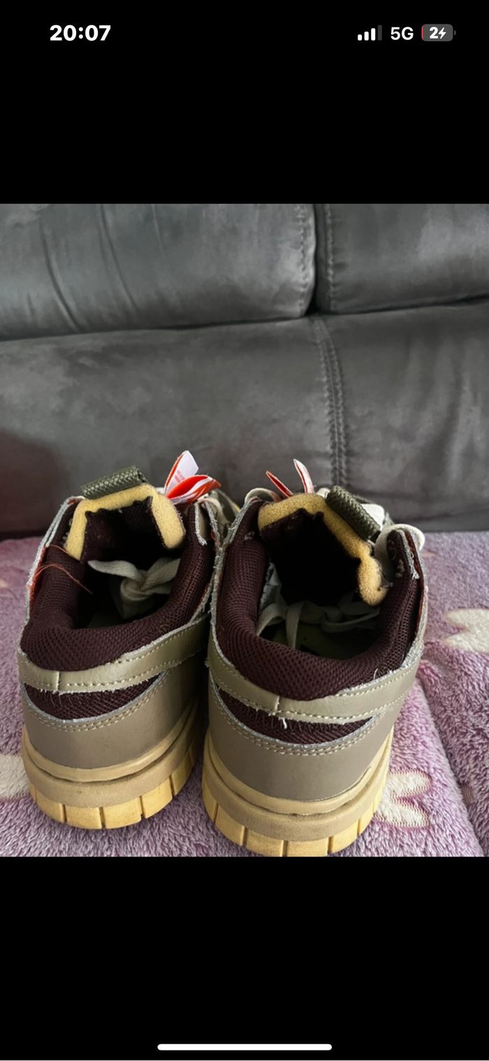 Basket Nike dunk low kaki - photo numéro 4