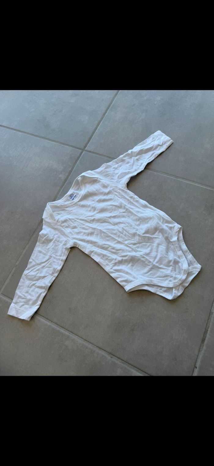 Lot de 5 bodys fille 12 mois - photo numéro 10