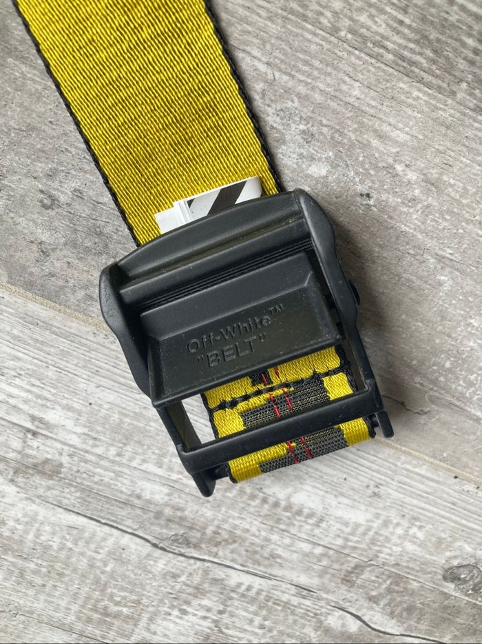 Ceinture Off-White industrielle - photo numéro 3