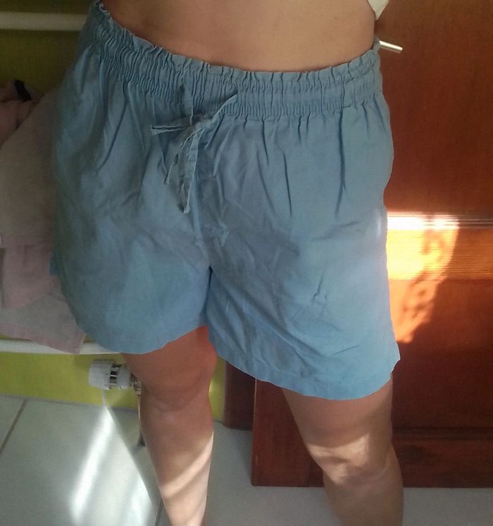 Short bermuda femme bleu ciel - photo numéro 2