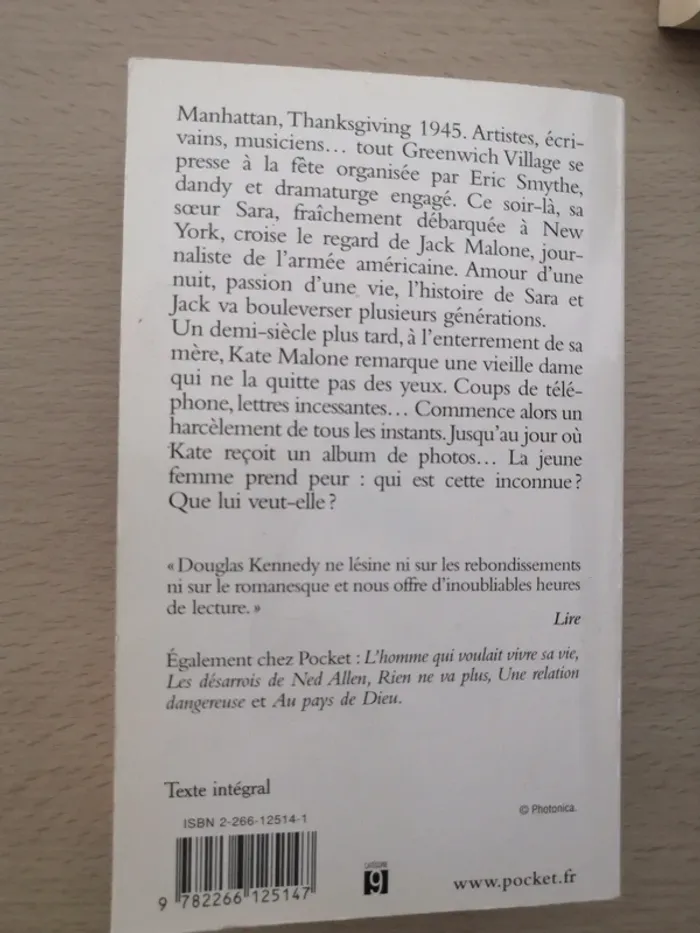 La poursuite du bonheur Douglas Kennedy - photo numéro 2
