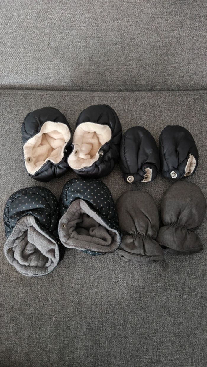 Lot de chaussons et moufles