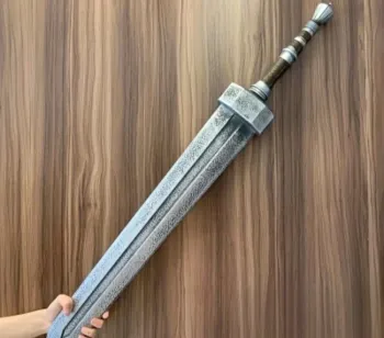 Réplique factice première épée de Guts Bersek