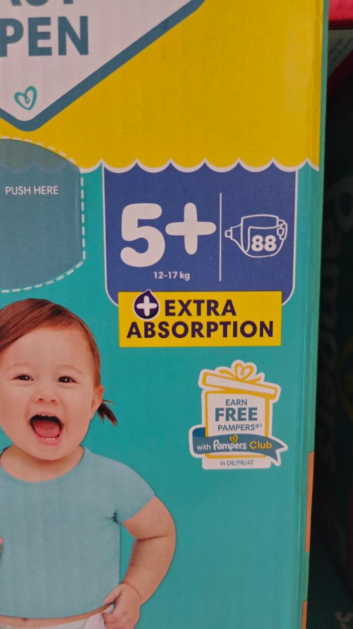 Couches pampers baby dry taille 5+ - photo numéro 2